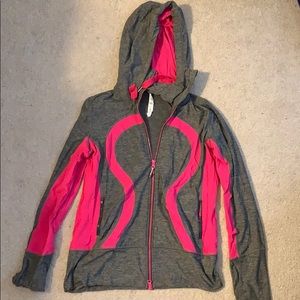 Lululemon lightweight hooded jacket